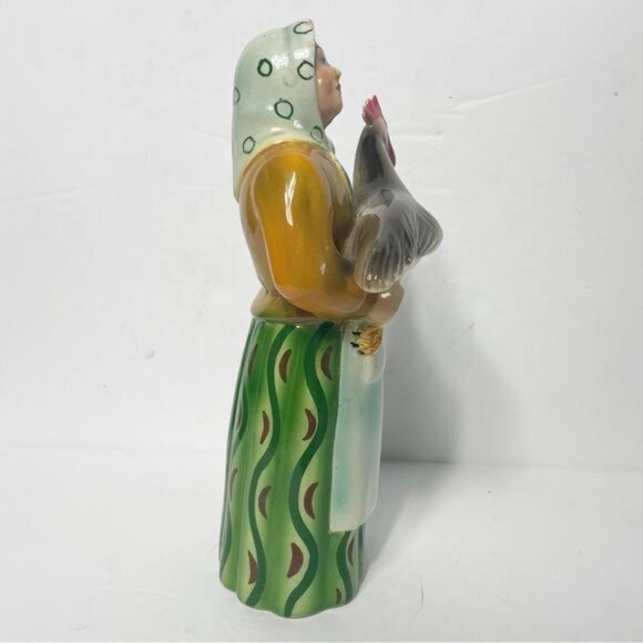 Vintage Triart Bassano Italian Art Deco Ceramic Peasant Woman Chicken 9" Tall - Picture 6 of 11